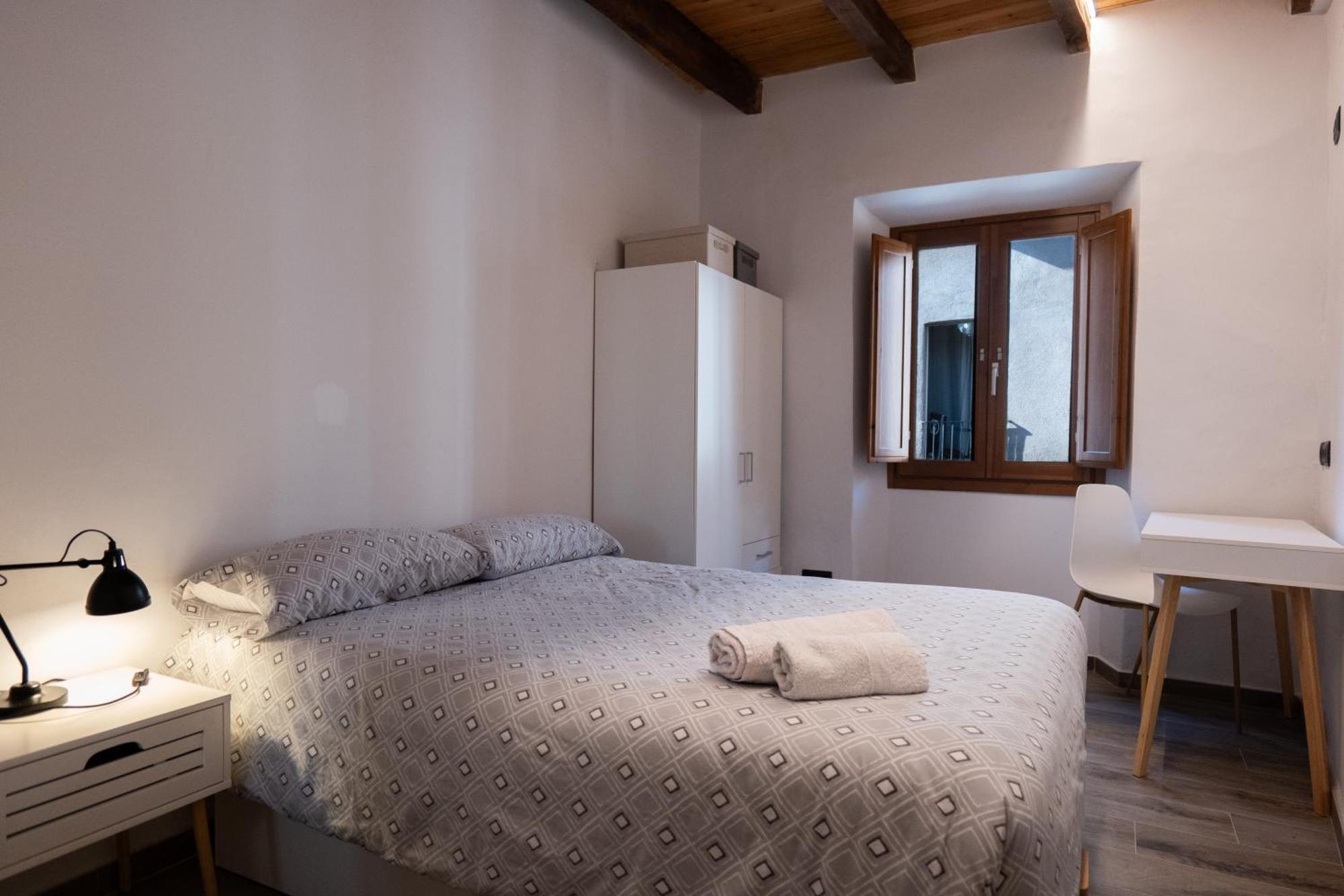 Niu De Queralt Apartment วิก ภายนอก รูปภาพ