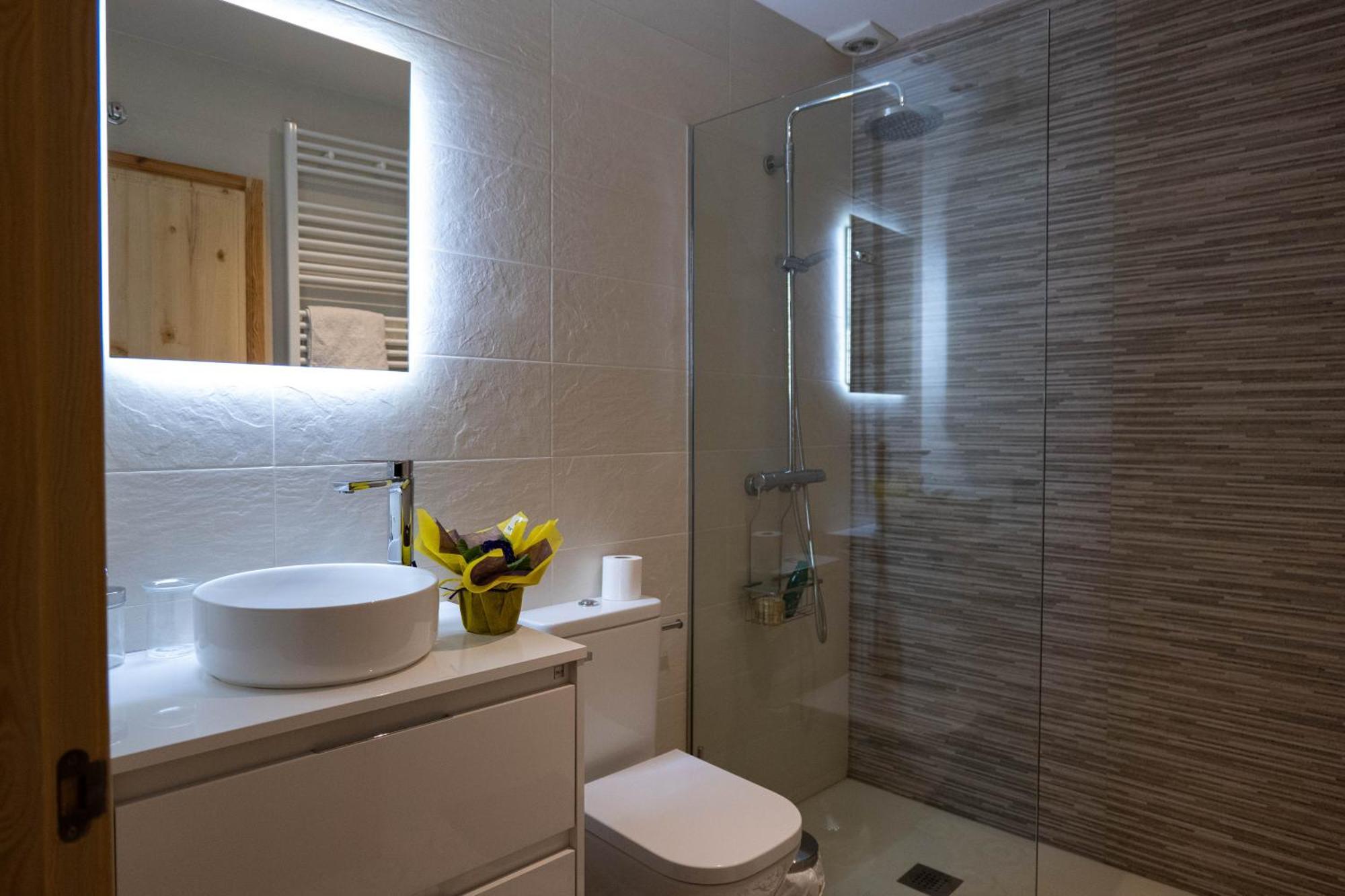 Niu De Queralt Apartment วิก ภายนอก รูปภาพ